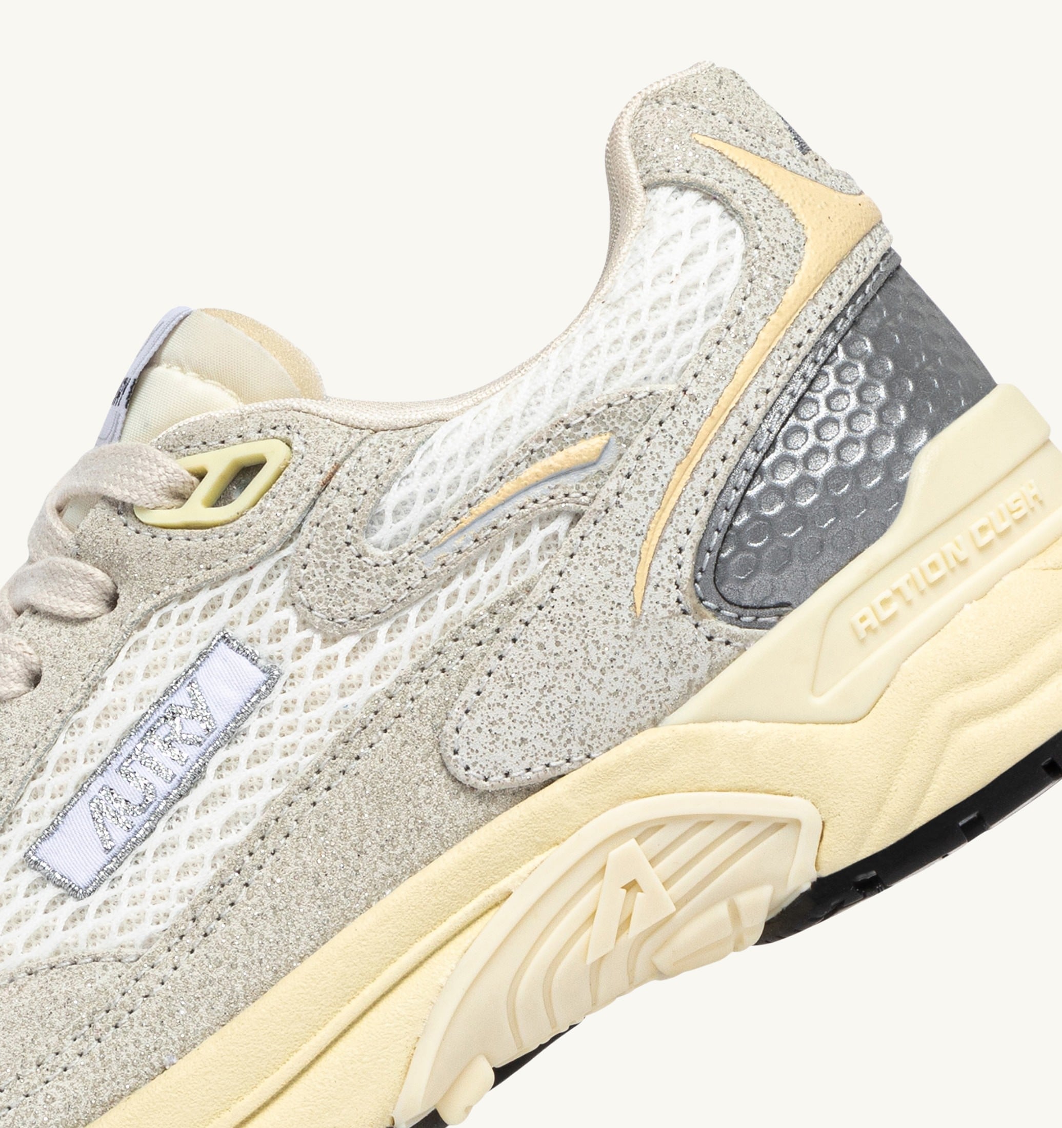BASKETS HYPERWAY EN MESH BLANC ET CUIR PAILLETÉ GRIS