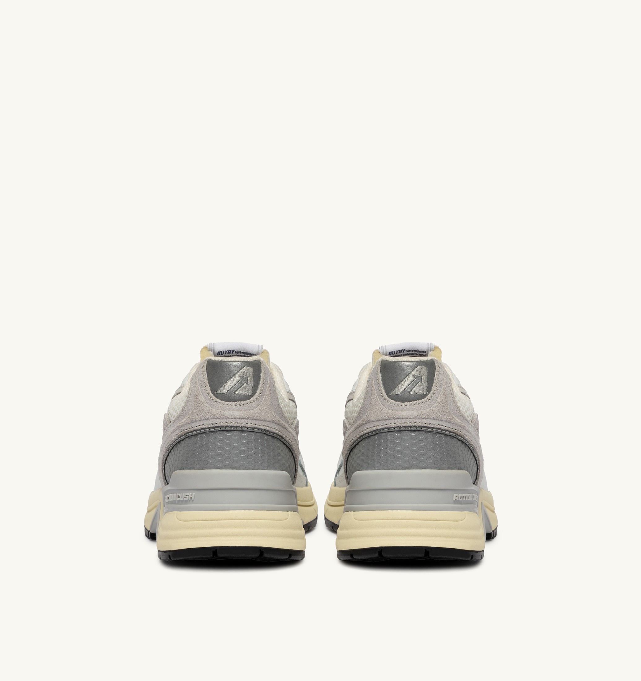 BASKETS HYPERWAY EN MESH ET CUIR BLANC ET GRIS