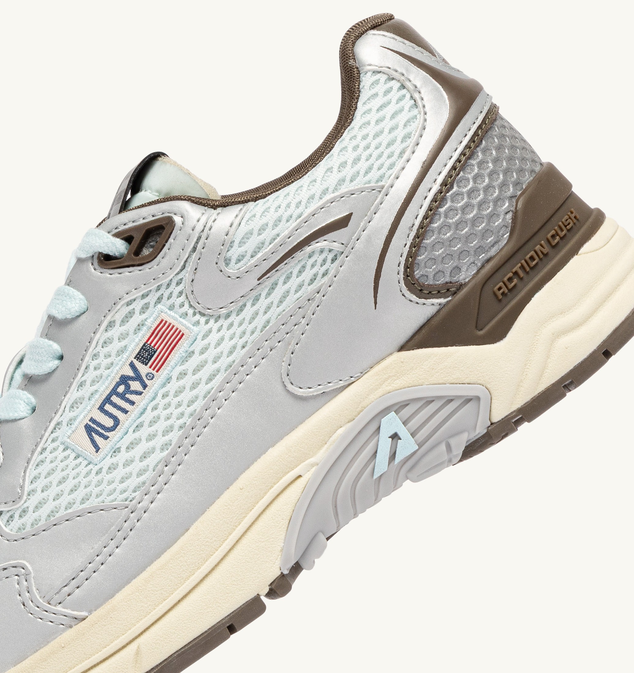 BASKETS HYPERWAY EN CUIR SYNTHÉTIQUE ET MESH ARGENT SPA BLUE ET CHOCOLATE CHIP