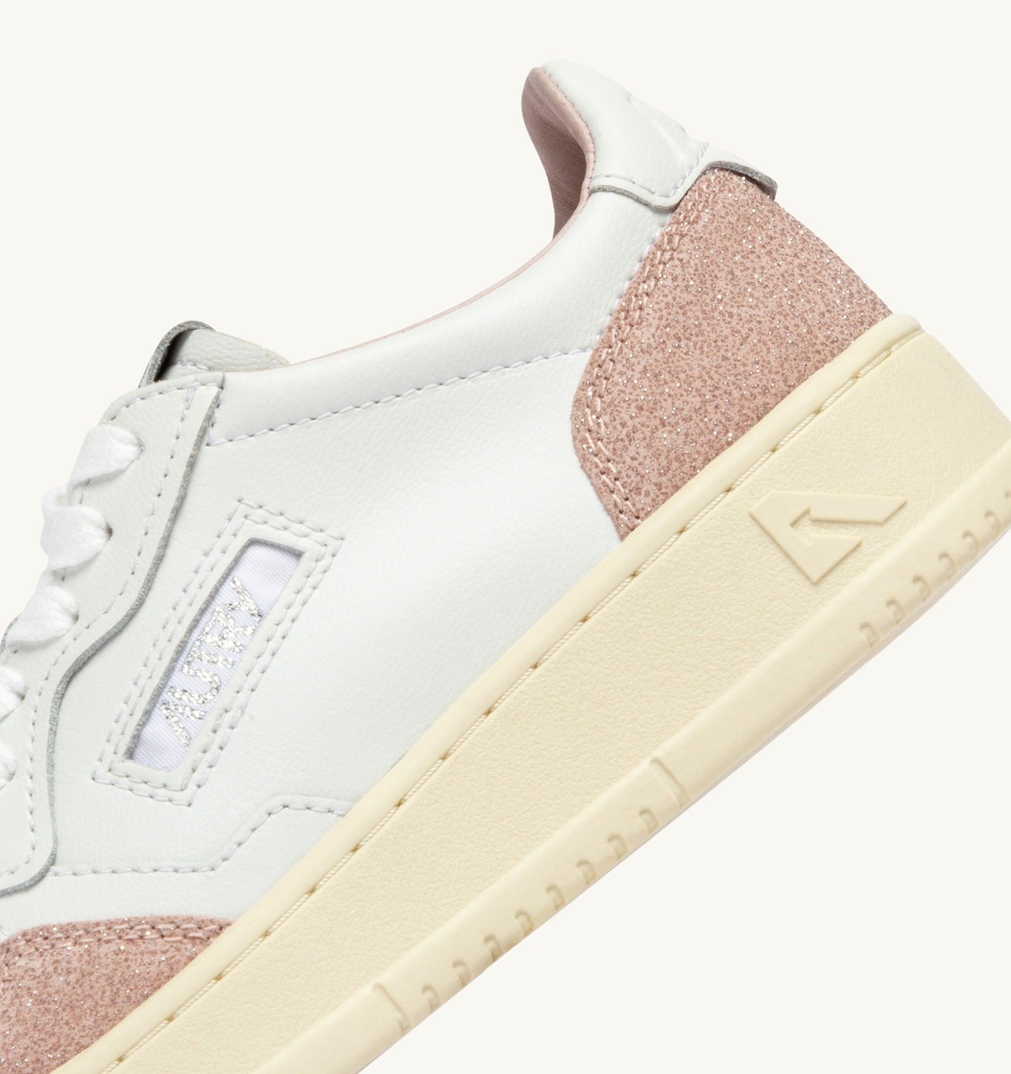 BASKETS MEDALIST LOW EN CUIR BLANC ET STARS MEMORY
