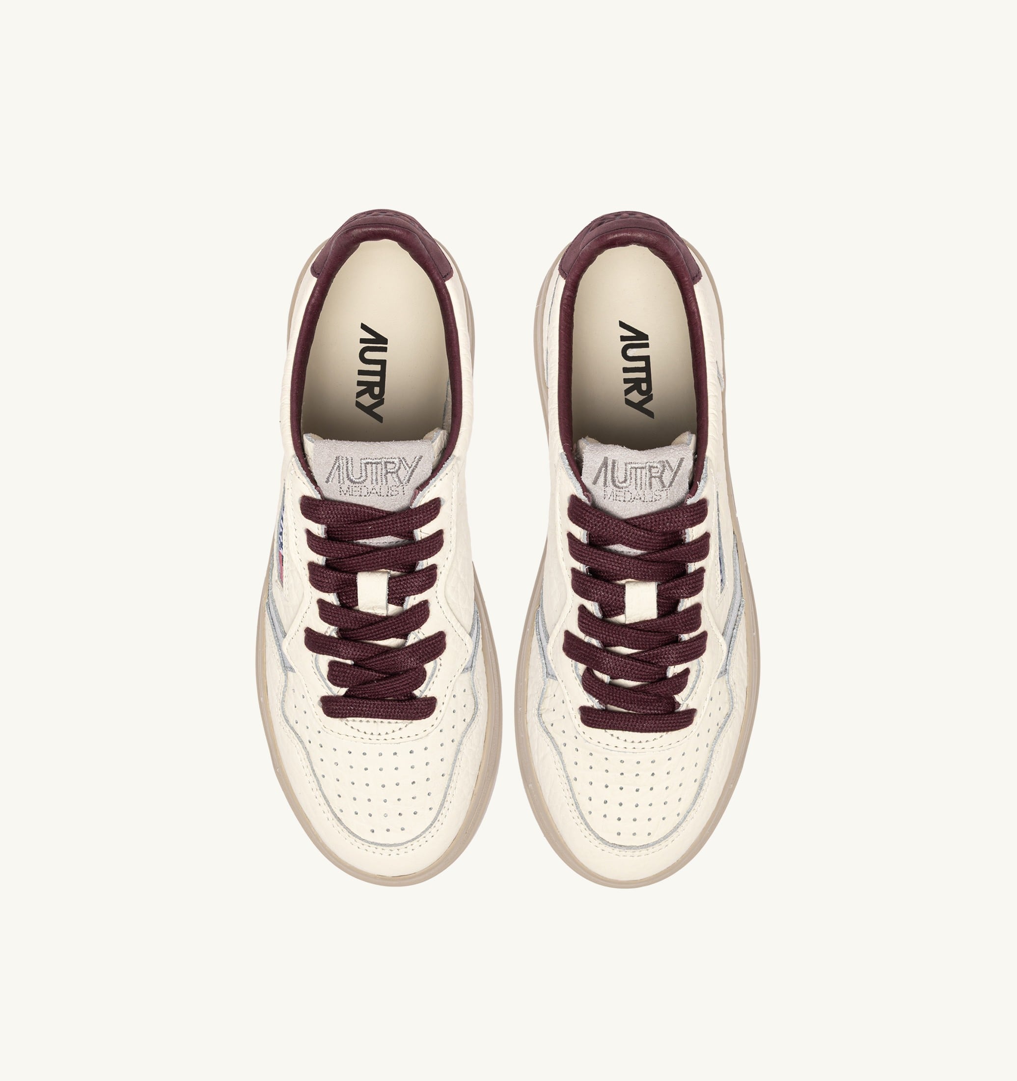 BASKETS MEDALIST LOW EN CUIR FIG ET ARGENT