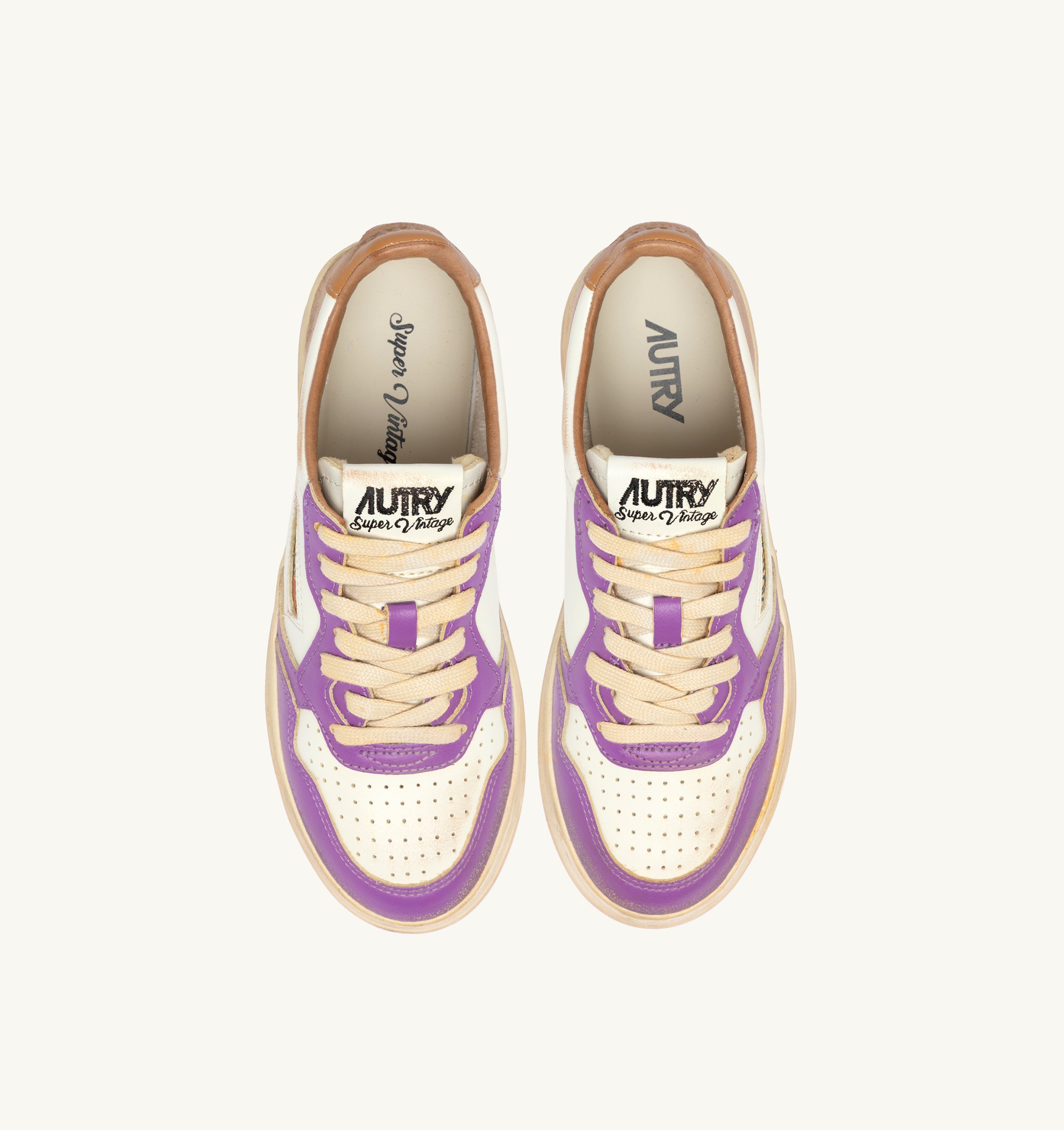 BASKETS MEDALIST LOW SUPER VINTAGE EN CUIR BLANC APPLE CINNAMON ET DEWBERRY