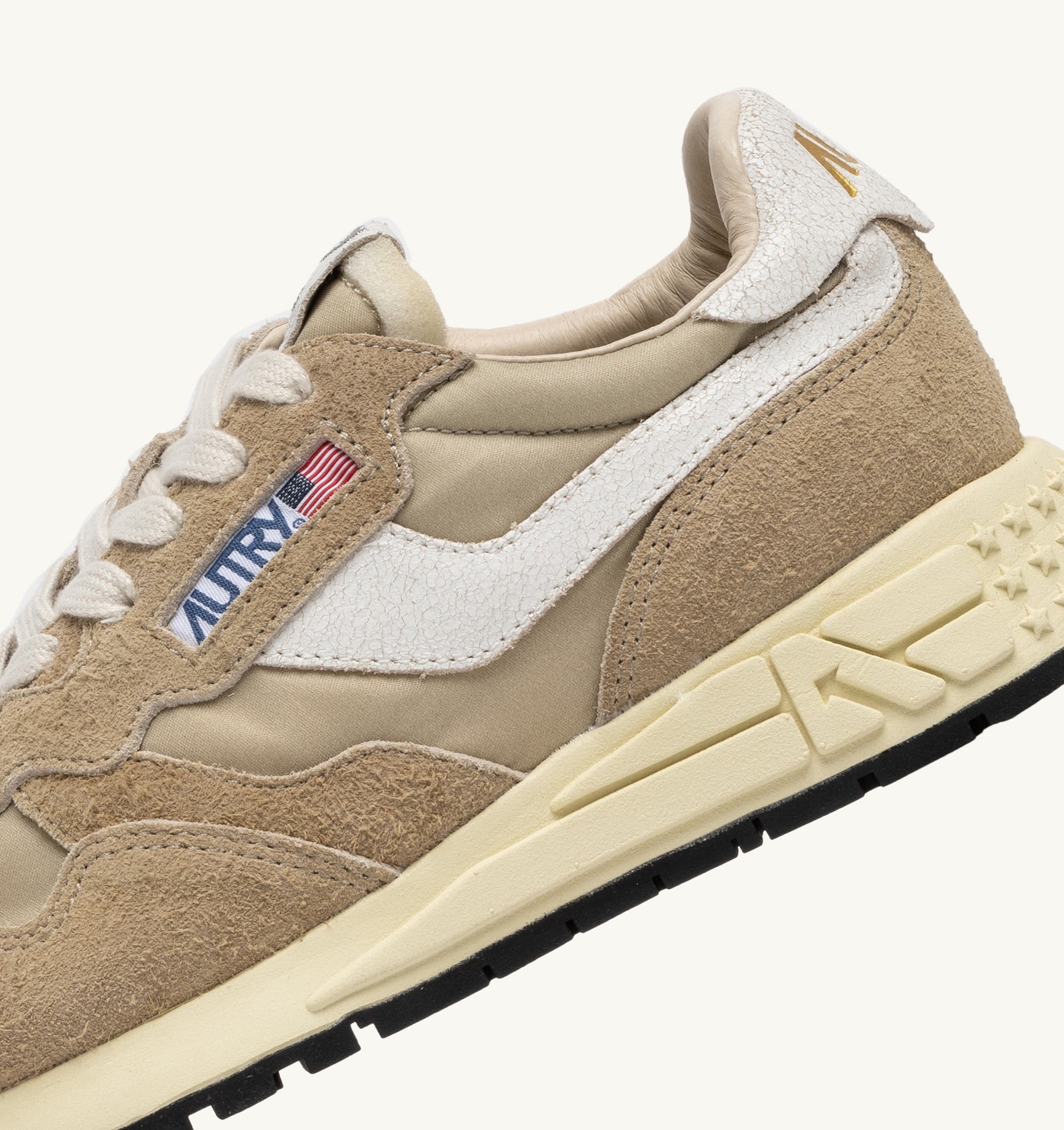 BASKETS REELWIND LOW EN NYLON ET DAIM COLORIS FILLER