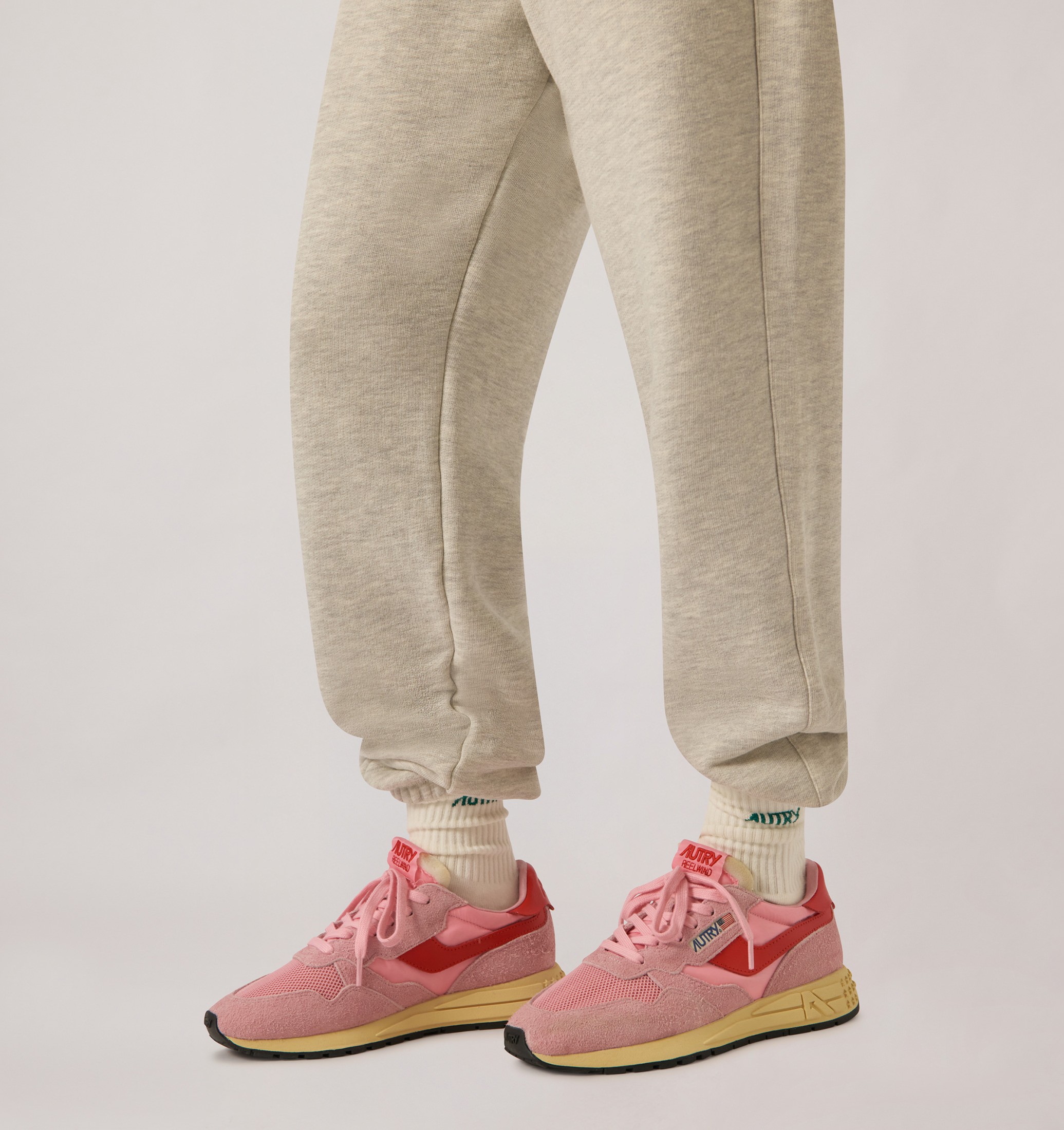 BASKETS REELWIND LOW EN NYLON ET DAIM PINK CHERUB ET FLAME SCARLET
