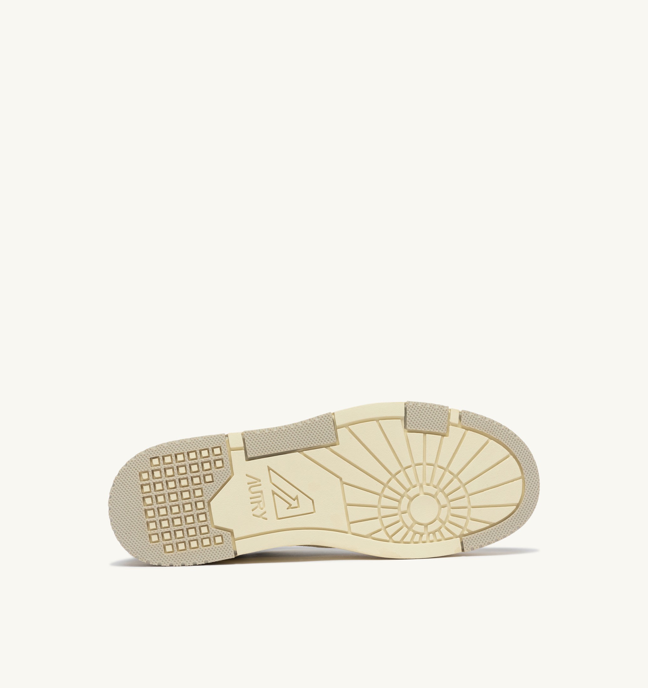 BASKETS CLC LOW EN CUIR ET DAIM BLANC SAND ET SPACE BLUE