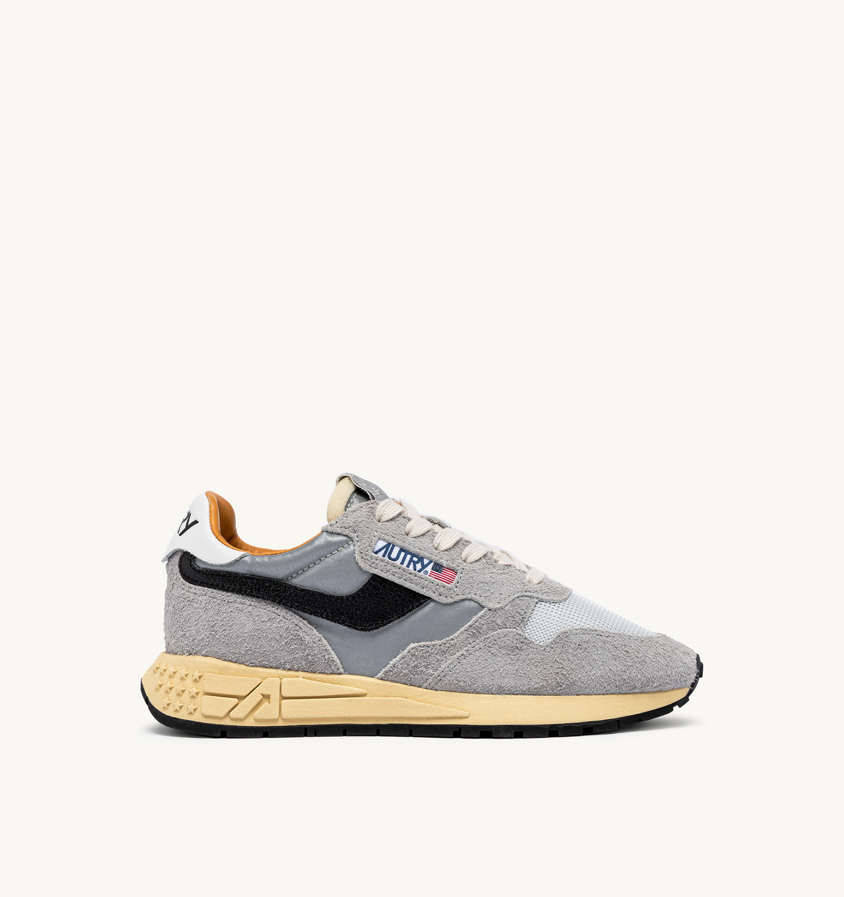 BASKETS REELWIND LOW EN DAIM SAND ET NYLON RÉFLÉCHISSANT